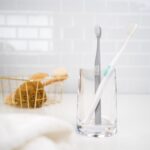 AP 24 Whitening Toothbrush – Weiß/Grün