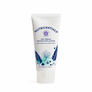 nu-skin-nutricentials-day-dream-protective-lotion-lightweight-moisturizer-packshot-image